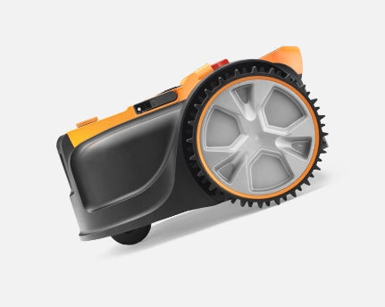 Robot Lawnmower grips slopes up to 35% Lawnmaster