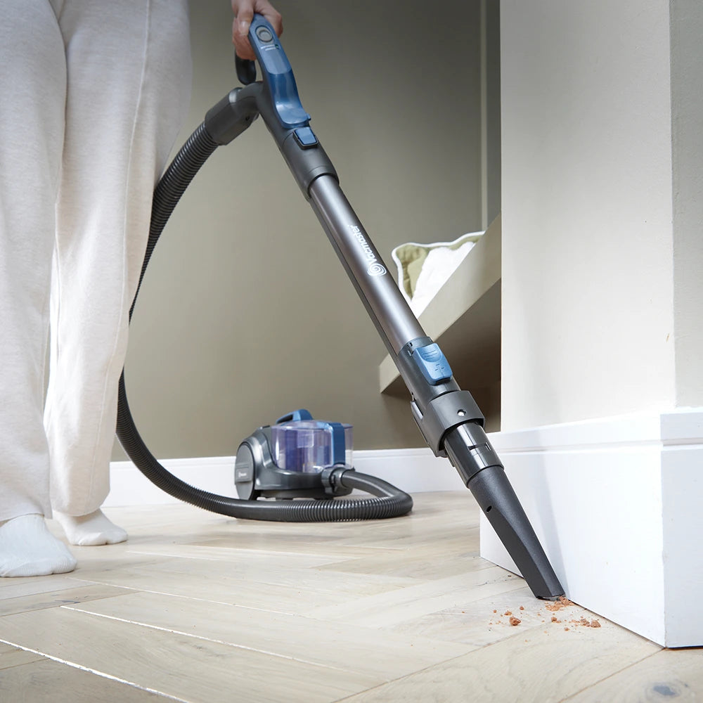 Cylinder Vacuum Cleaner CC0201EHUK with Crevice Tool for edge cleaning