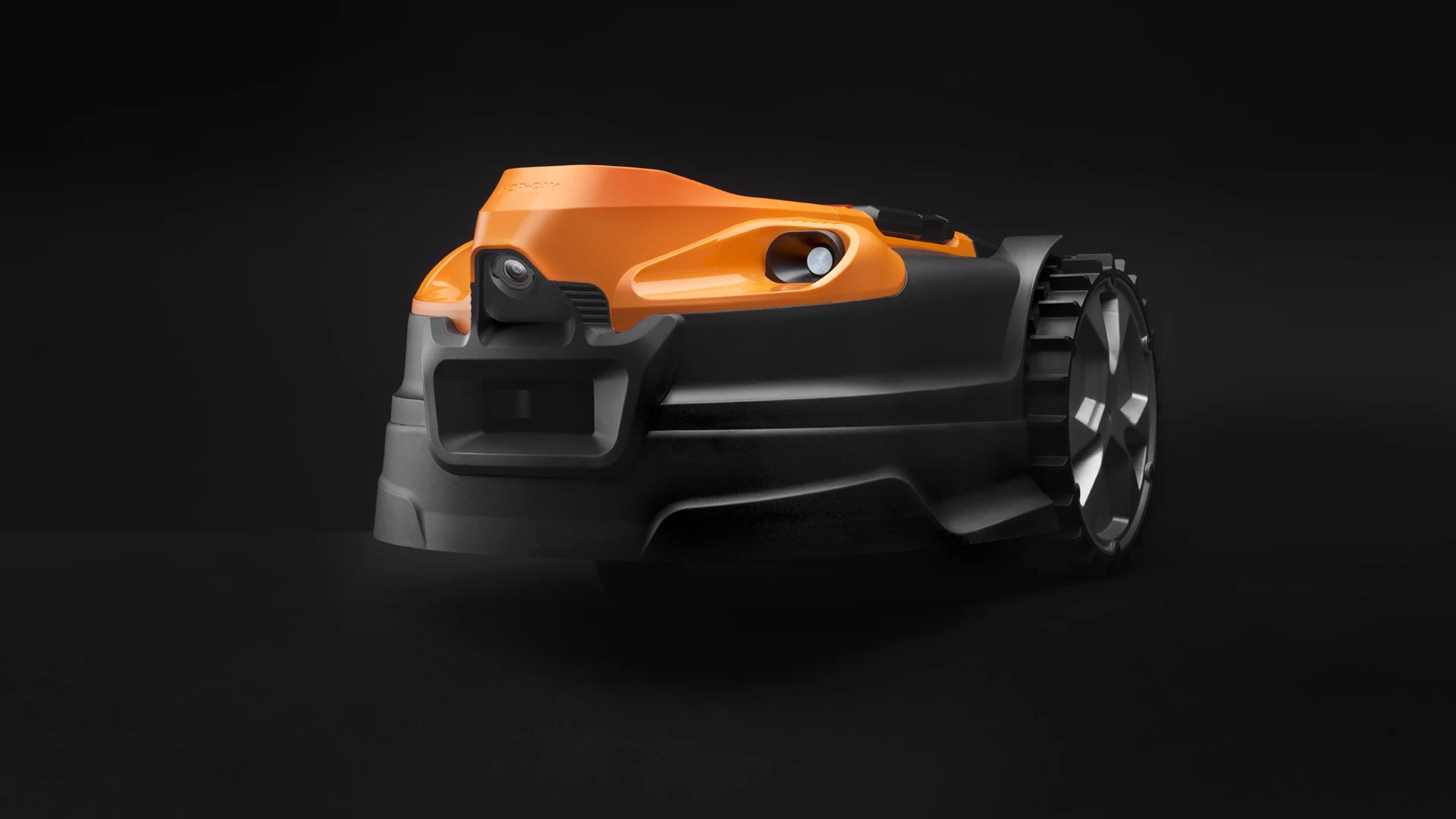 Desktop LawnMaster OcuMow 18 hero