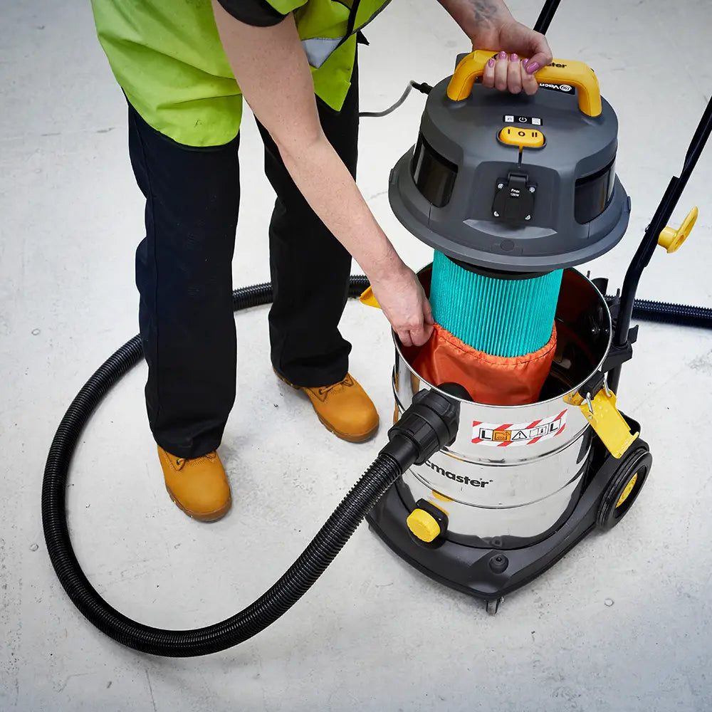 Vacmaster L30 Wet and dry hoover has dual HEPA filtration