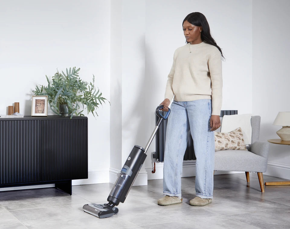 HA2203UK Vacmaster EasyClean HVA 45 minute battery runtime