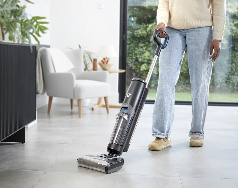 HA2203UK Vacmaster EasyClean HVA manoeuvre