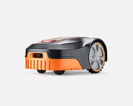LawnMaster L10 Robot Mower with Random Cutting Pattern