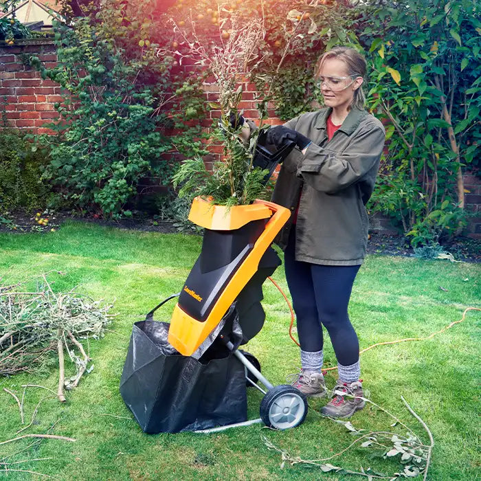 LawnMaster Impact Garden Shredder
2400W
