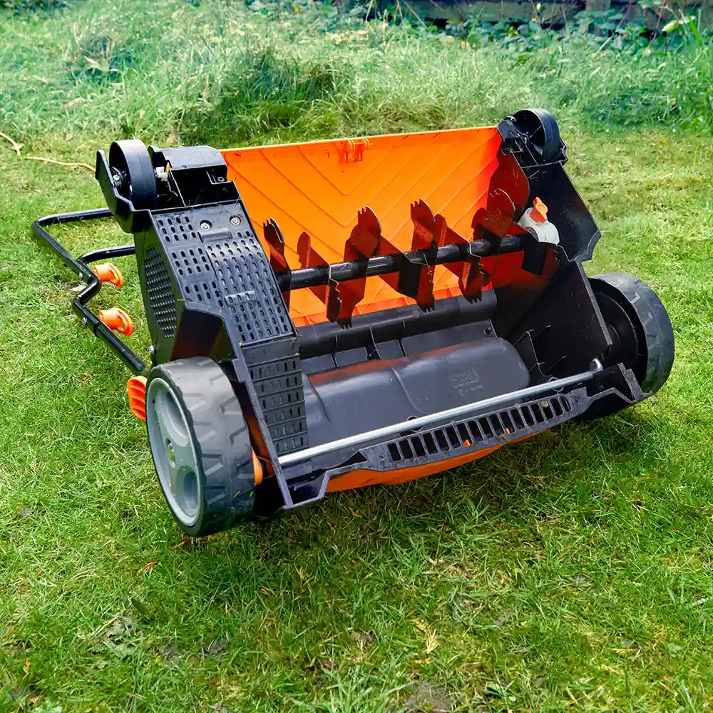 LawnMaster 1350W 33cm 2 in 1 Lawn Scarifier and Rake Cleva