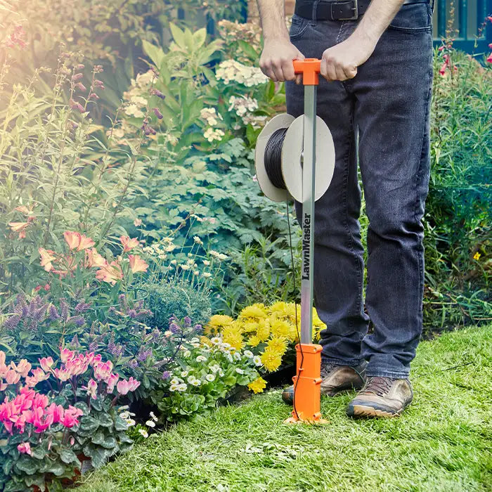 LawnMaster L10 Robot Lawn Mower For up to 400m2 Cleva