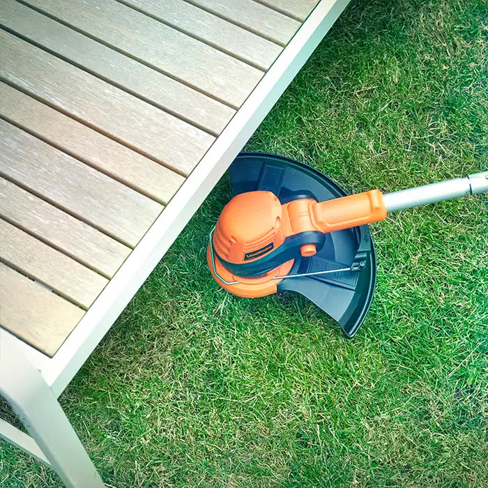 VBRM16 COMBO and Grass Trimmer in a UK Garden