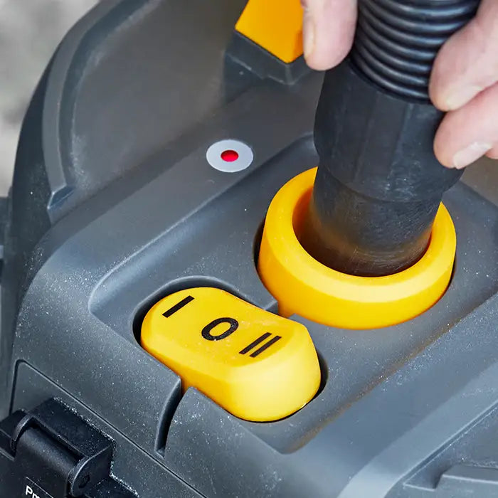 LED Airflow Indicator Light on the Vacmaster M Class 38L Dust Extractor