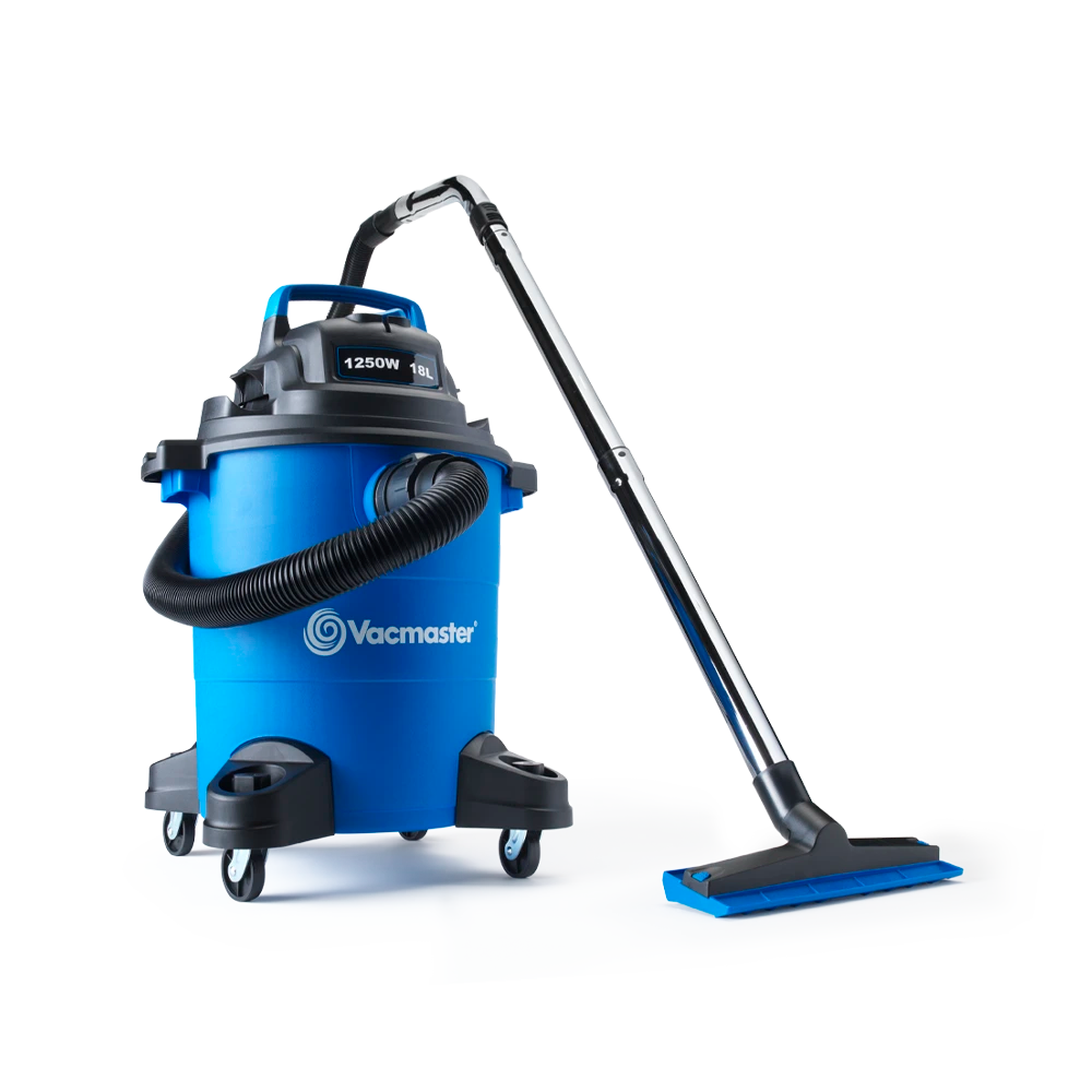 WD18 AG Garden & Artificial Grass Vacuum Cleaner