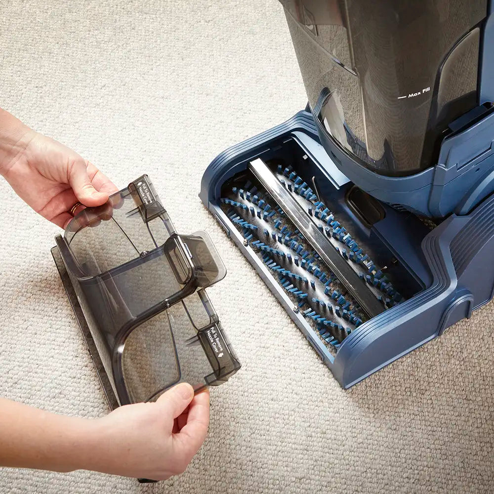 Vacmaster CA0712UK EasyClean UCT Carpet Cleaner Easy to Clean Brush Roll