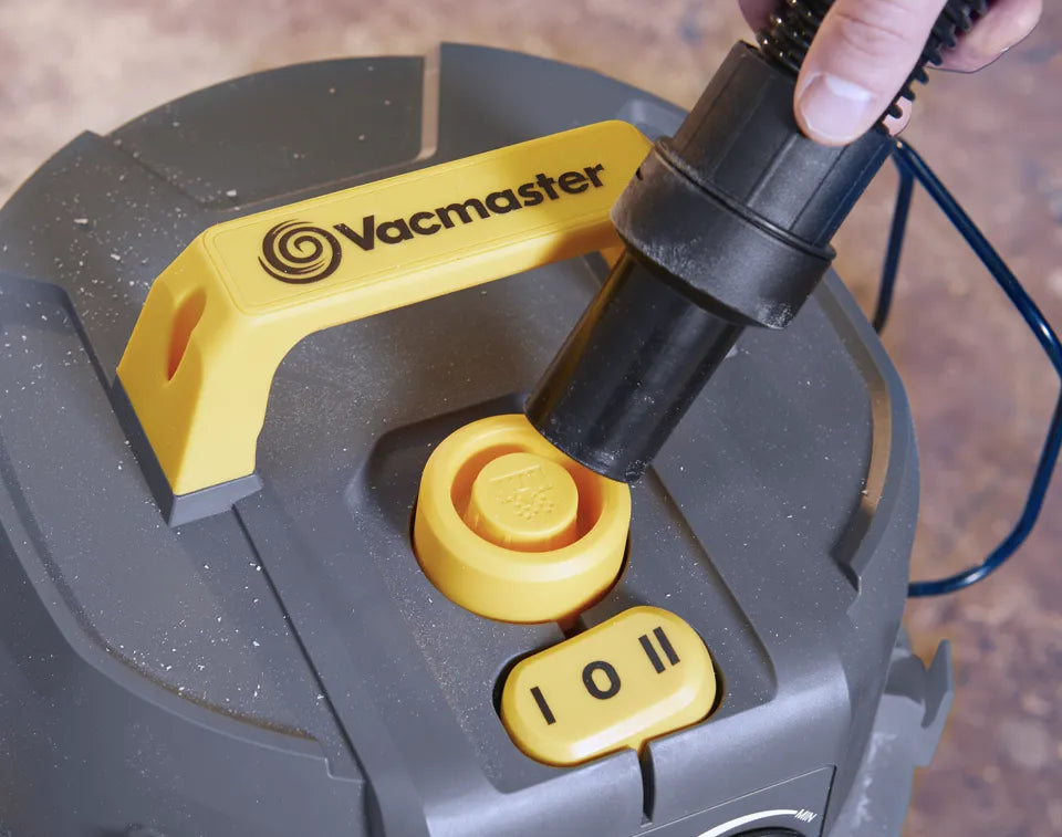 Vacmaster L Class Push Clean filter nozzle to remove dust blockage