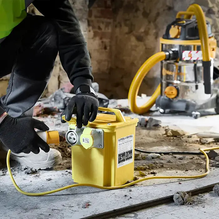 Vacmaster Power WDL30 PTO 110V  Wet and Dry 110V 16A Supply System site safe isolating transformer connection