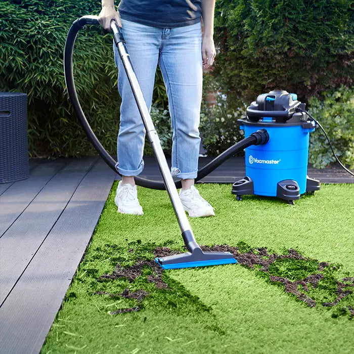 Vacmaster WD18 Garden & Artificial Grass Vacuum Cleaner