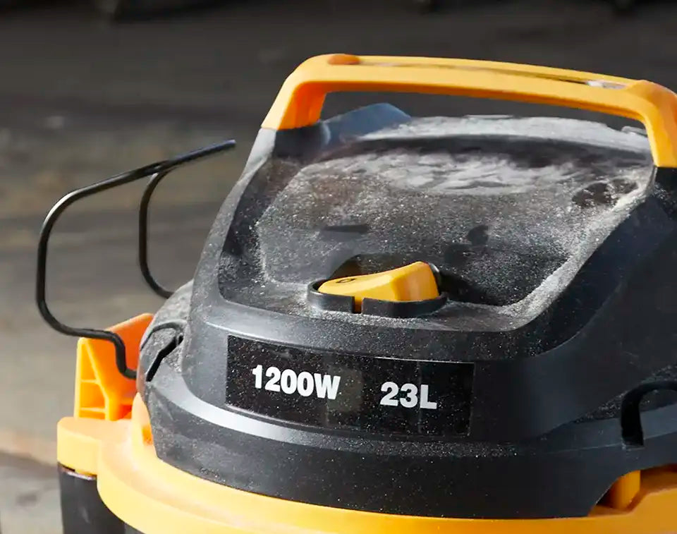 Sealed Dust Switch on Vacmaster Dust Extractor L23