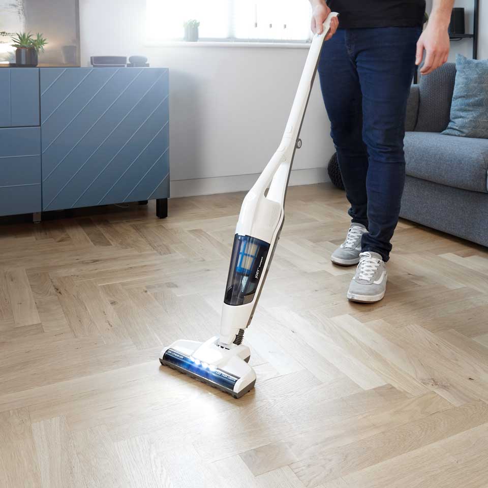 Ultra Lightweight Cordless Vacuum Cleaner