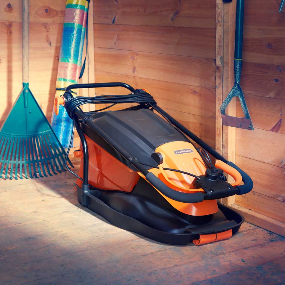 LawnMaster 1800W 36cm