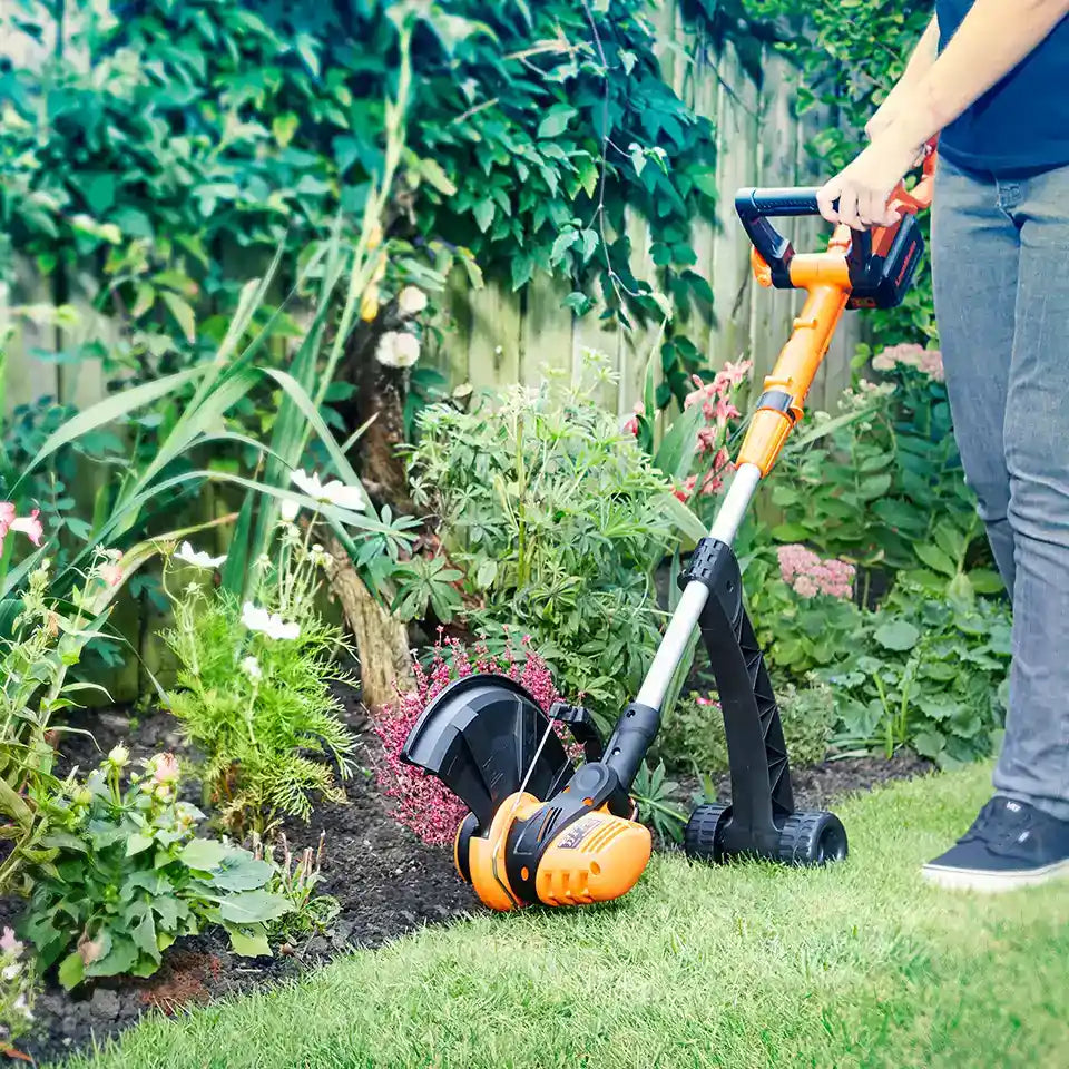 Cordless lawnmower discount and strimmer