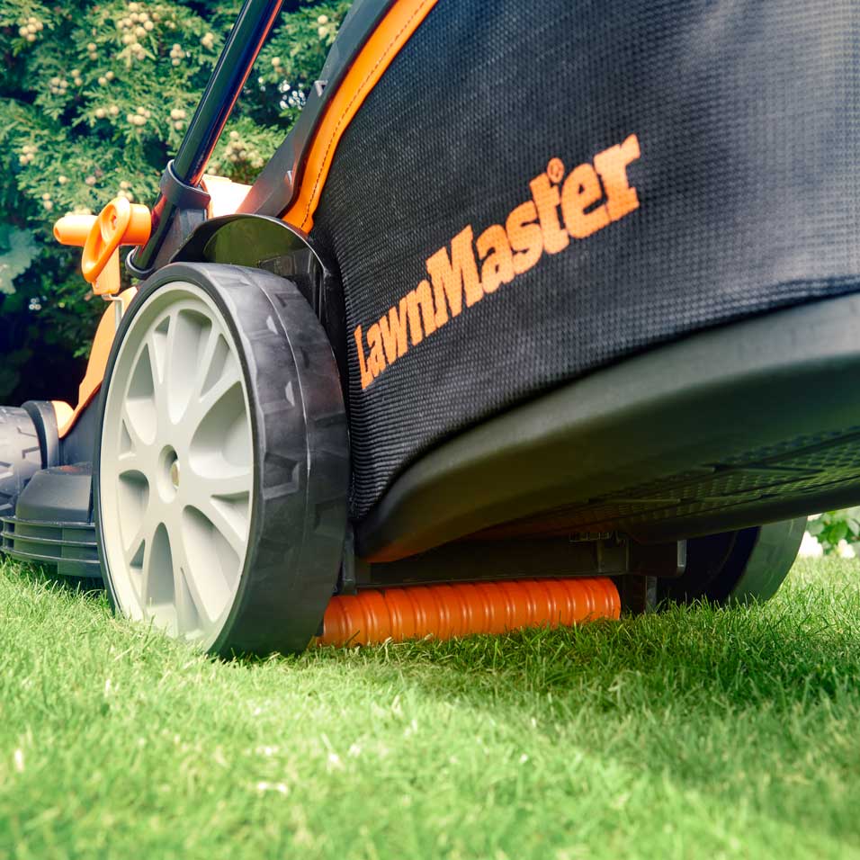 LawnMaster® 1800W 40cm Electric Lawn Mower - Rear Roller, Long