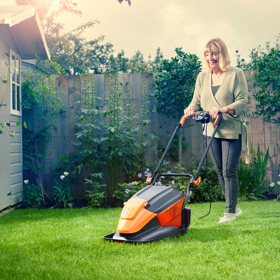 Qualcast electric hover lawnmower 33cm 1500w with shop grass collection